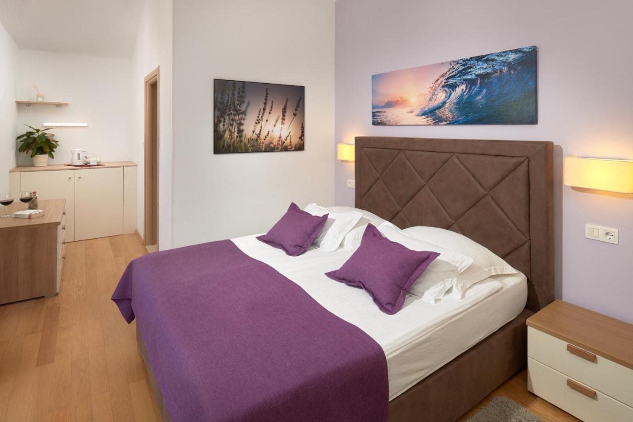 Hotel Fortuna Мілна Екстер'єр фото